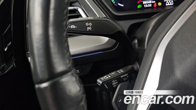 Audi Q4 e-tron 2022 — photo 29