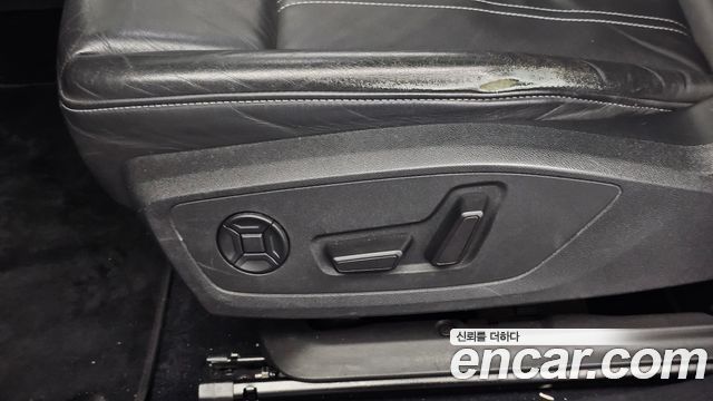 Audi Q4 e-tron 2022 — photo 31