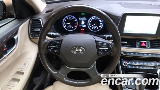 Hyundai Grandeur 2019 — photo 19