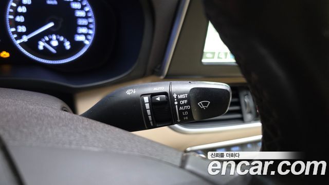 Hyundai Grandeur 2019 — photo 30