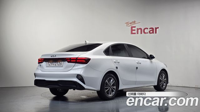 Kia K3 2022 — photo 2