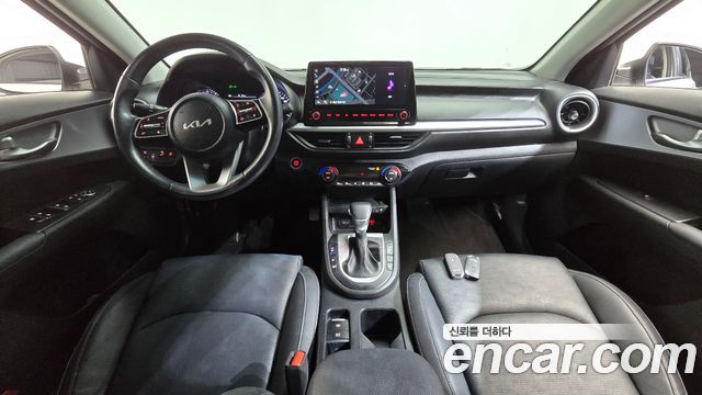 Kia K3 2022 — photo 10