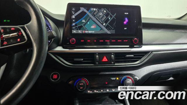 Kia K3 2022 — photo 18
