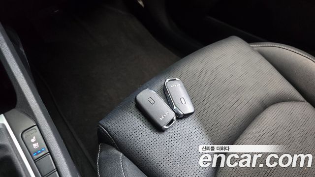 Kia K3 2022 — photo 21