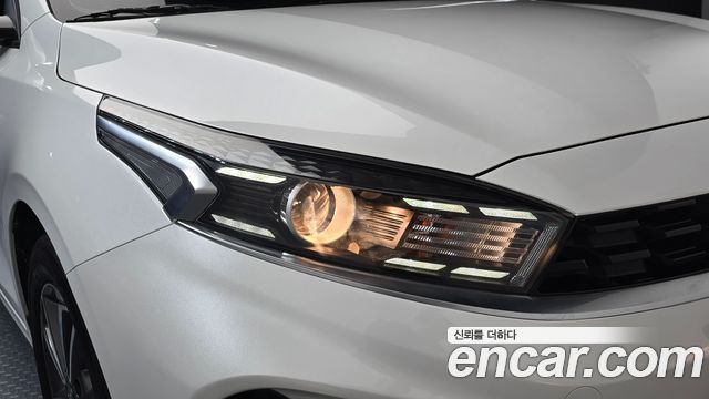 Kia K3 2022 — photo 8