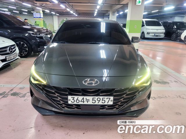 Hyundai AVANTE 2022 — photo 1