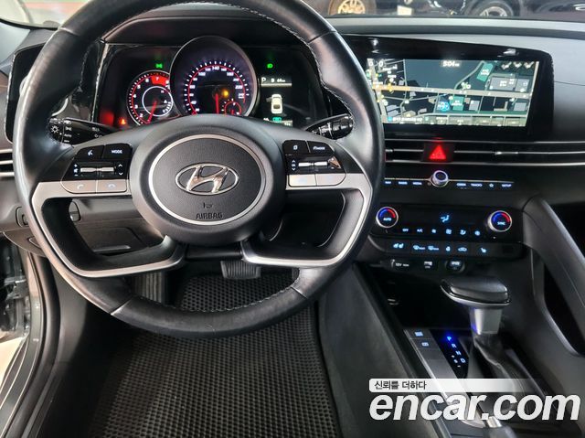 Hyundai AVANTE 2022 — photo 11