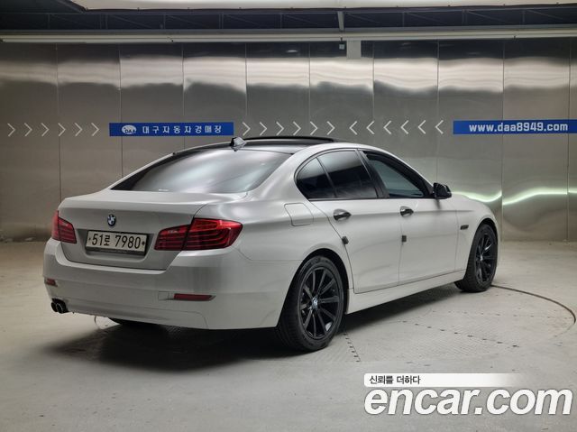 BMW 5-Series 2014 — photo 2