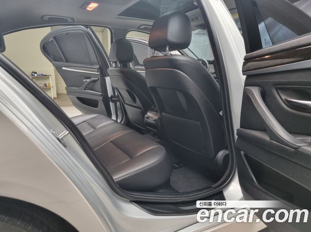 BMW 5-Series 2014 — photo 12