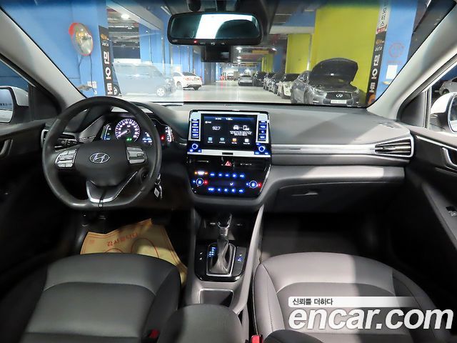 Hyundai Ioniq 2020 — photo 5