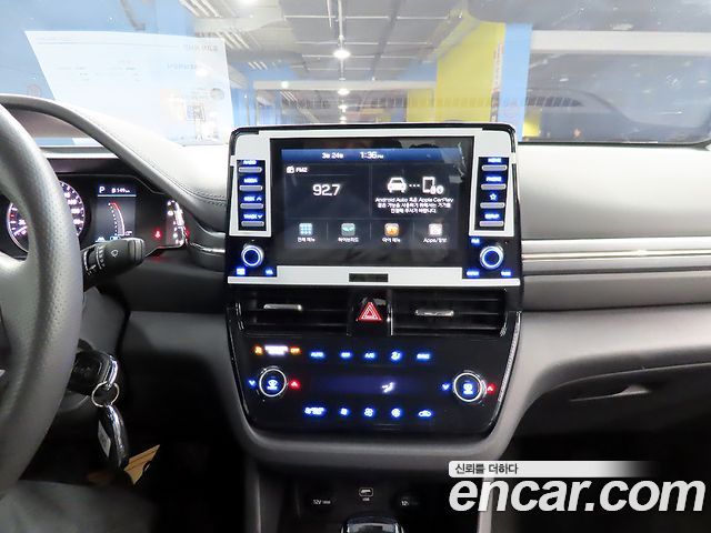 Hyundai Ioniq 2020 — photo 12