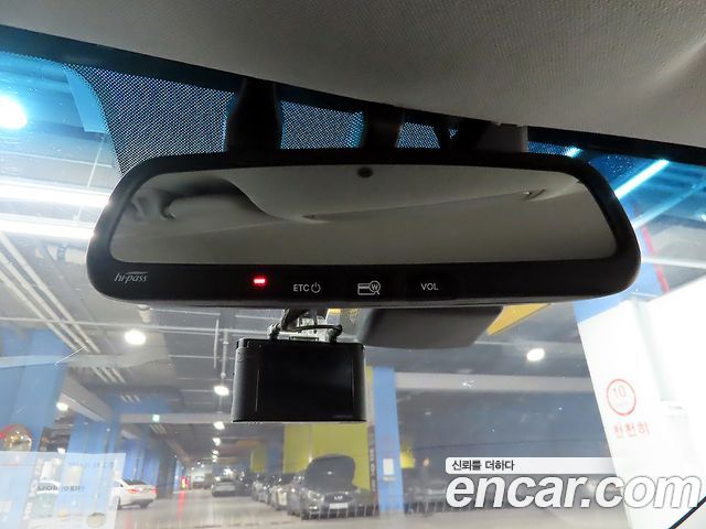 Hyundai Ioniq 2020 — photo 16