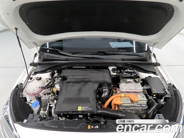 Hyundai Ioniq 2020 — photo 19