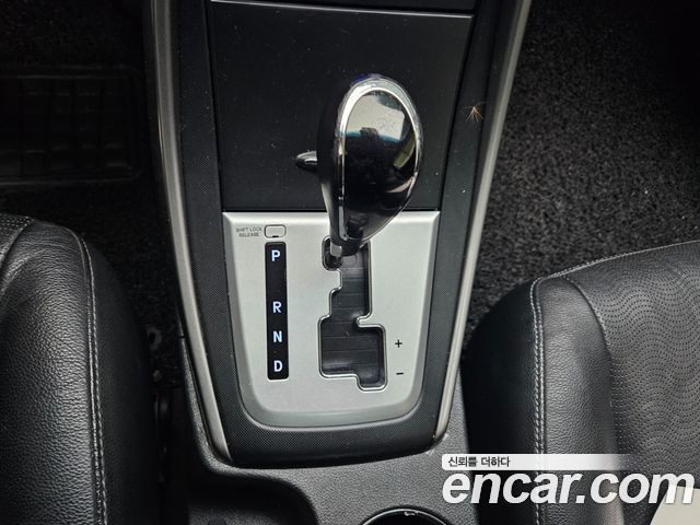 Hyundai AVANTE 2012 — photo 9
