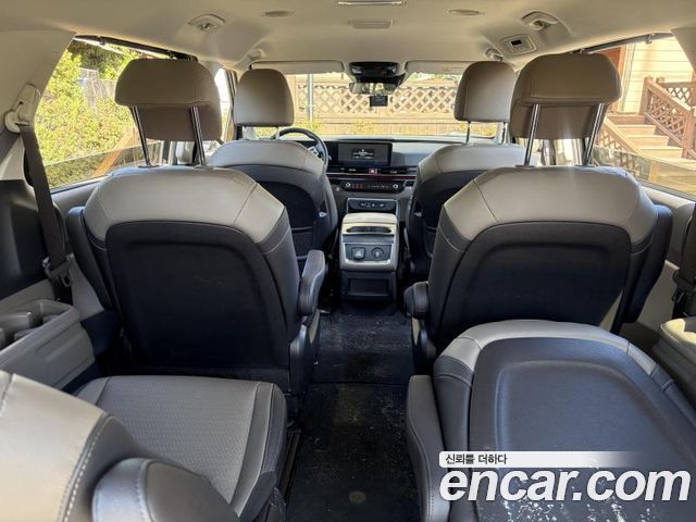 Kia Canival 2024 — photo 5