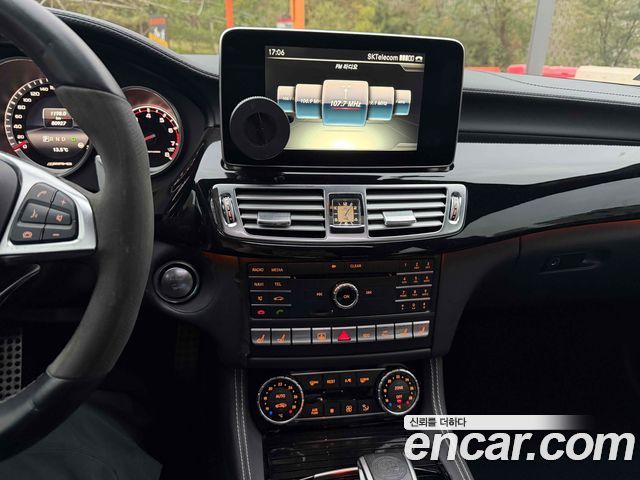 Mercedes-Benz CLS-Class 2016 — photo 16