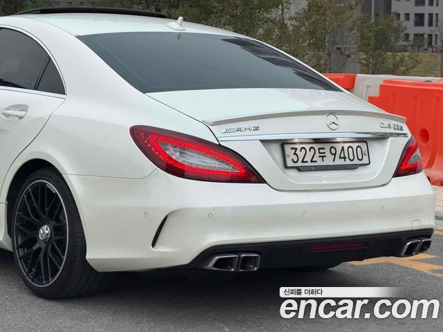 Mercedes-Benz CLS-Class 2016 — photo 17