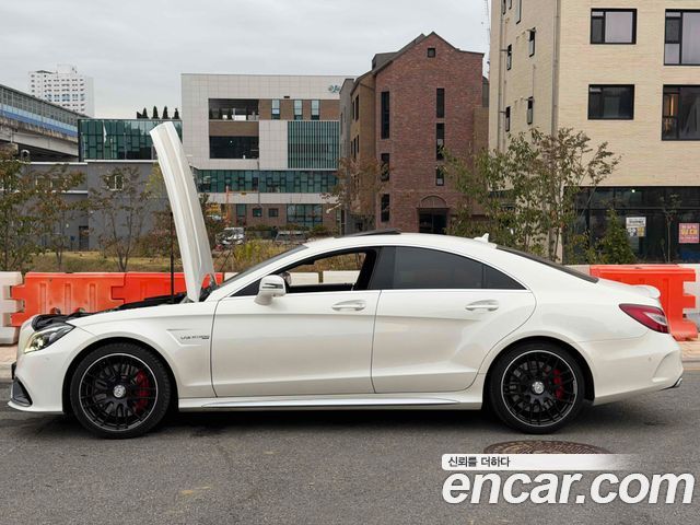 Mercedes-Benz CLS-Class 2016 — photo 18