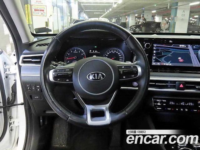 Kia K5 2020 — photo 11