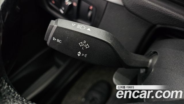 BMW 3-Series 2018 — photo 29