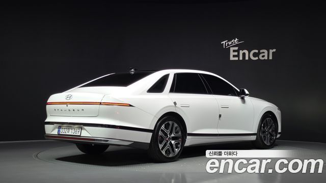 Hyundai Grandeur 2023 — photo 2