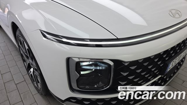 Hyundai Grandeur 2023 — photo 8