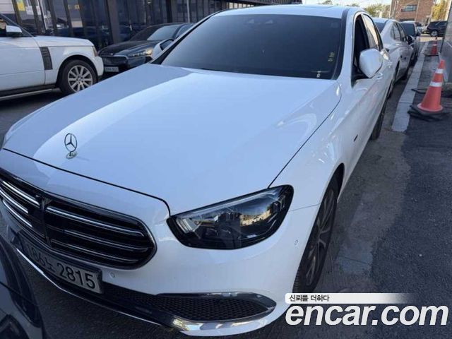 Mercedes-Benz E-Class 2021 — photo 3