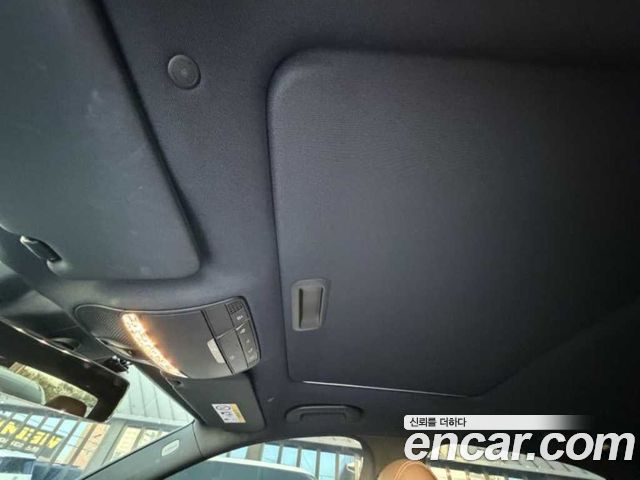 Mercedes-Benz E-Class 2021 — photo 19