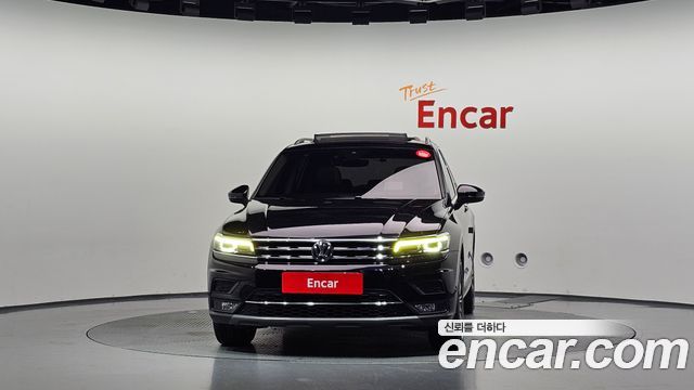 Volkswagen Tiguan 2020 — photo 3