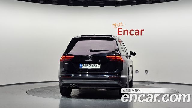 Volkswagen Tiguan 2020 — photo 4