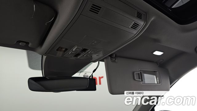 Volkswagen Tiguan 2020 — photo 33