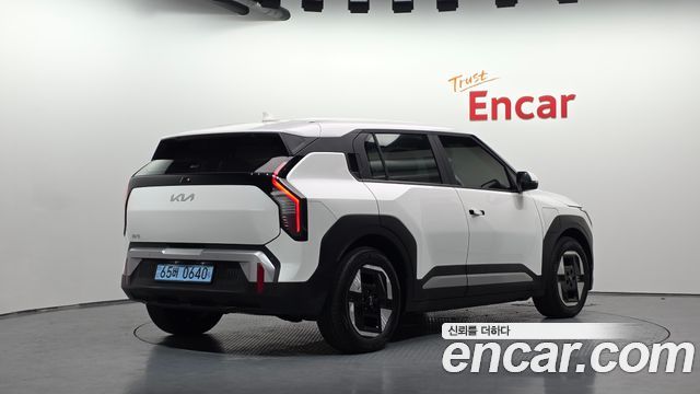 Kia EV3 2026 — photo 2