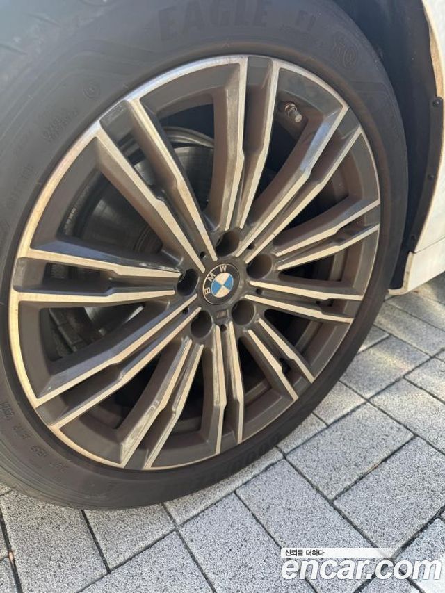 BMW 3-Series 2022 — photo 7