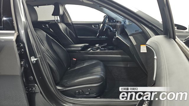 Kia K8 2022 — photo 16