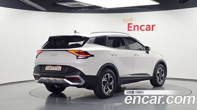Kia Sportage 2022 — photo 2