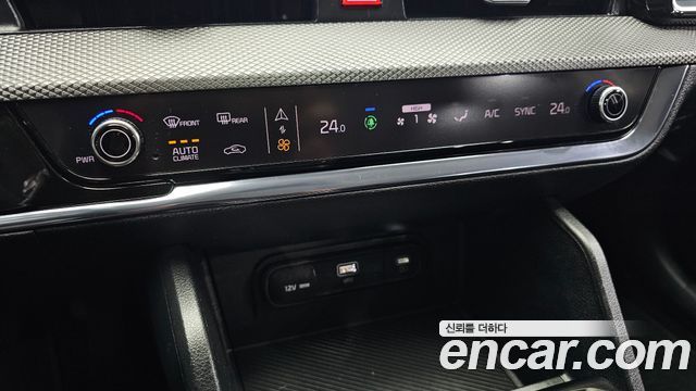 Kia Sportage 2022 — photo 31