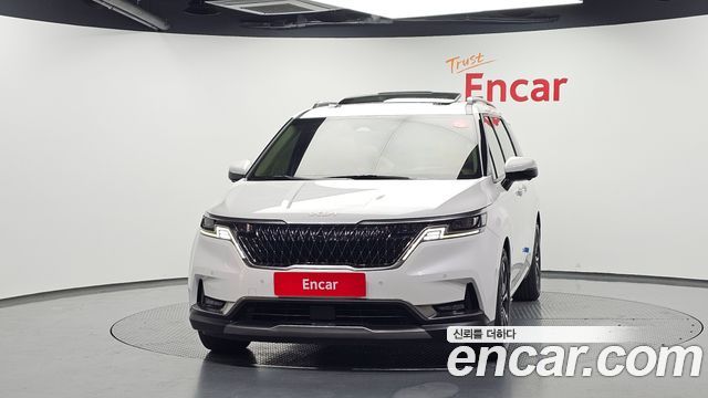 Kia Canival 2022 — photo 3