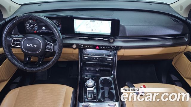 Kia Canival 2022 — photo 10