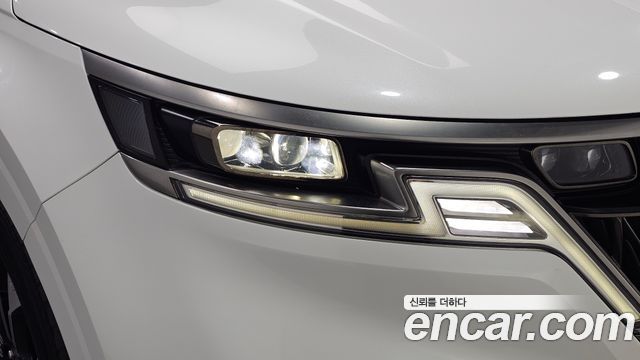 Kia Canival 2022 — photo 8