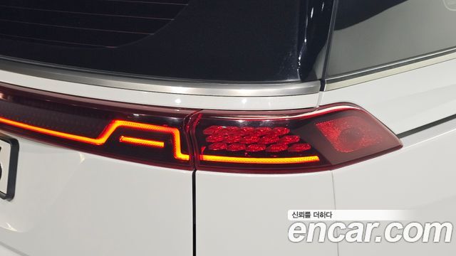 Kia Canival 2022 — photo 9