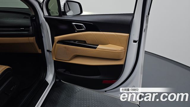 Kia Canival 2022 — photo 15