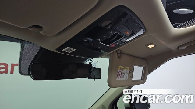 Kia Canival 2022 — photo 28