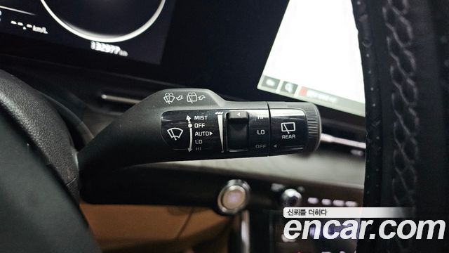 Kia Canival 2022 — photo 30