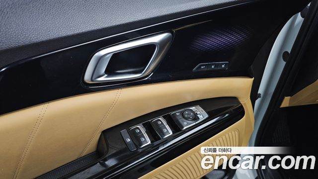 Kia Canival 2022 — photo 34