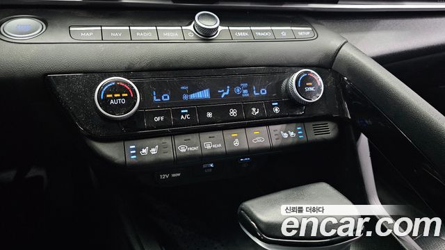 Hyundai AVANTE 2023 — photo 25