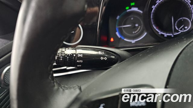 Hyundai AVANTE 2023 — photo 31