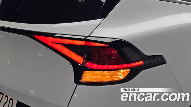 Kia Sportage 2023 — photo 9