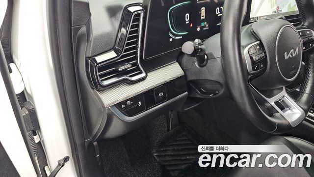 Kia Sportage 2023 — photo 32