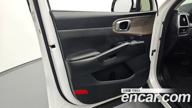 Kia Sorento 2021 — photo 14