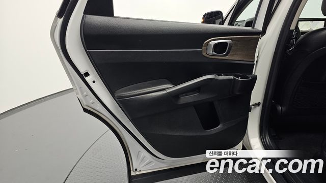 Kia Sorento 2021 — photo 15